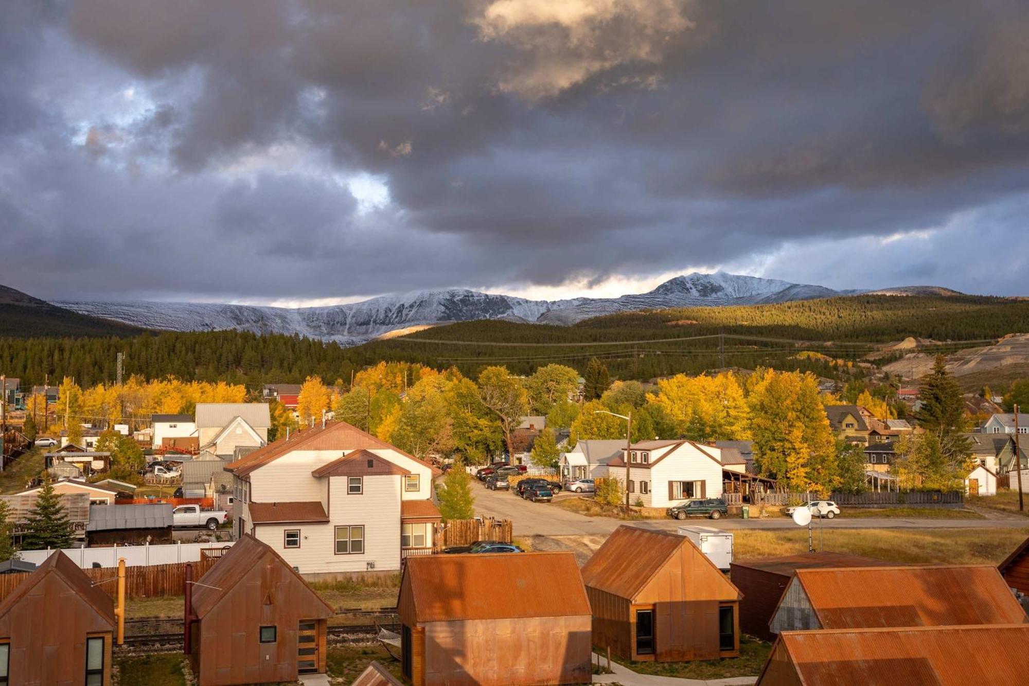 Beautiful Mountain Views In Iconic Building Villa Leadville Kültér fotó